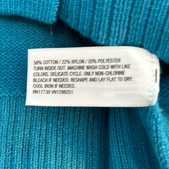 Blue Cardigan Women’s MED NEW! FIRM PRICE! - Picture 4 of 4